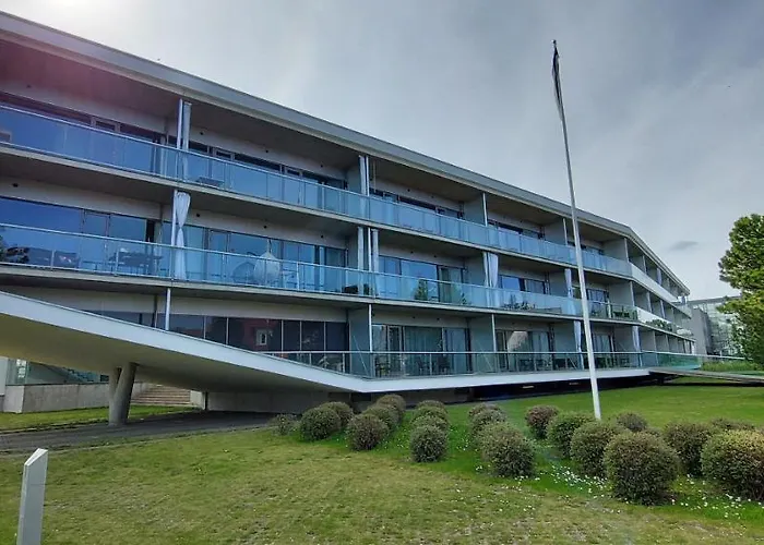 Seedri Breakwater With Private Parking Apartment